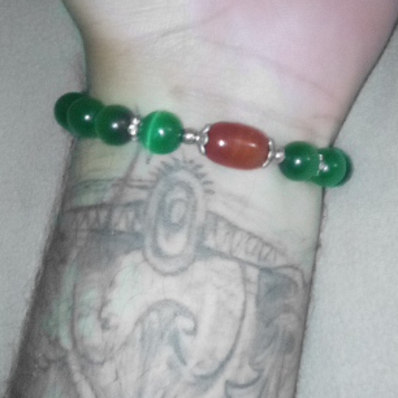 Cats Eye Jade - Picture 5 of 7